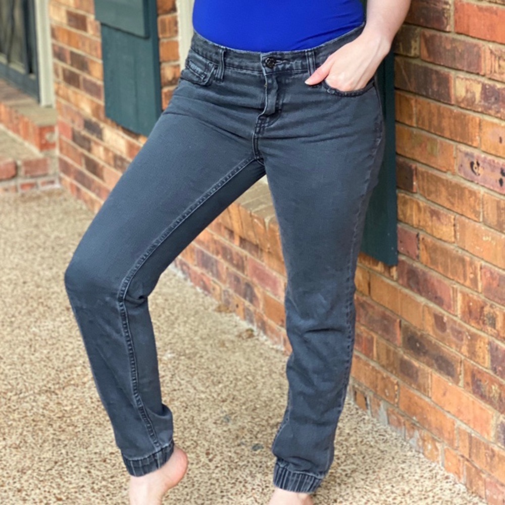 BDG Distressed Dark Jogger Jeans Size 26 Urban Outfitters